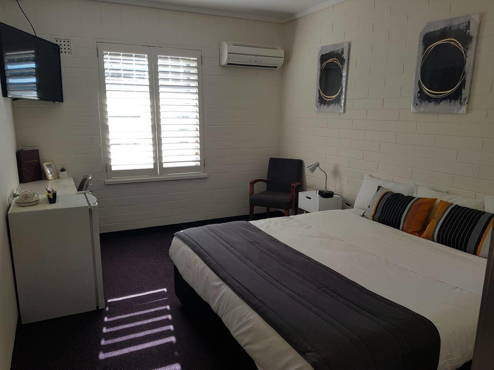 Morphett Arms Hotel Аделаида Экстерьер фото